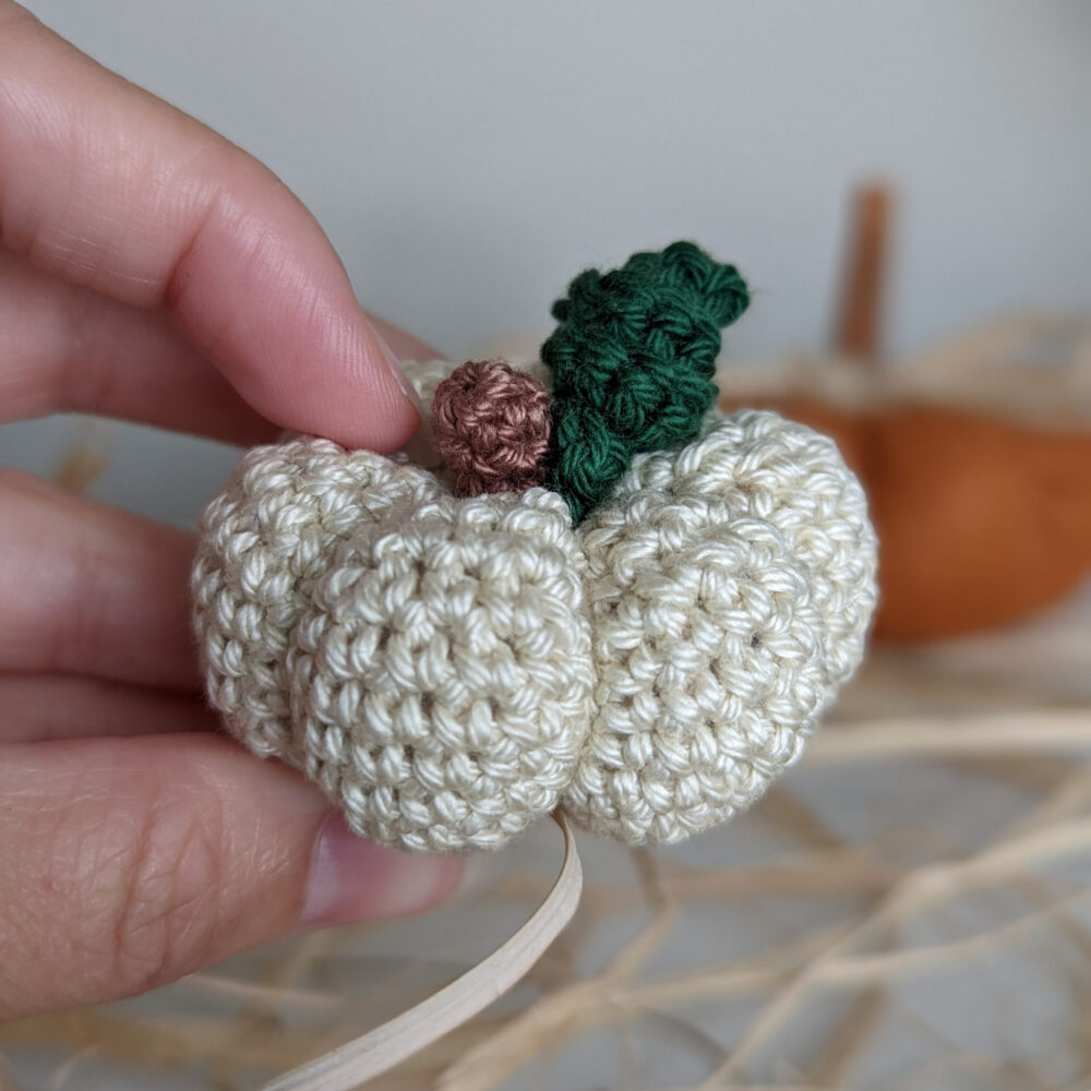 Halloween Pumpkin (White)